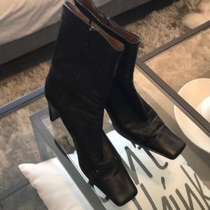 Black Italian leather boots size 40